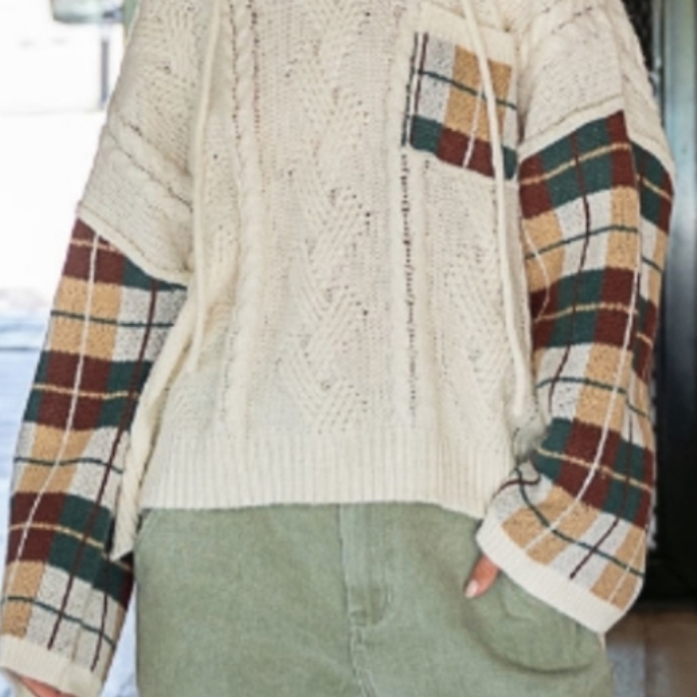 BPS13🤍🤎POL perspective in a boho cream v-neck sweater w/tan+brown check trim - Picture 8 of 11